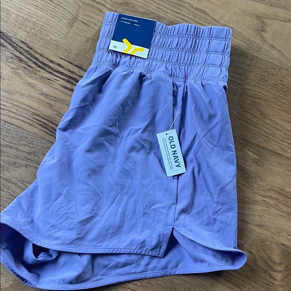 NWT Old Navy Women's Athletic Shorts in Lavender - Picture 5 of 5